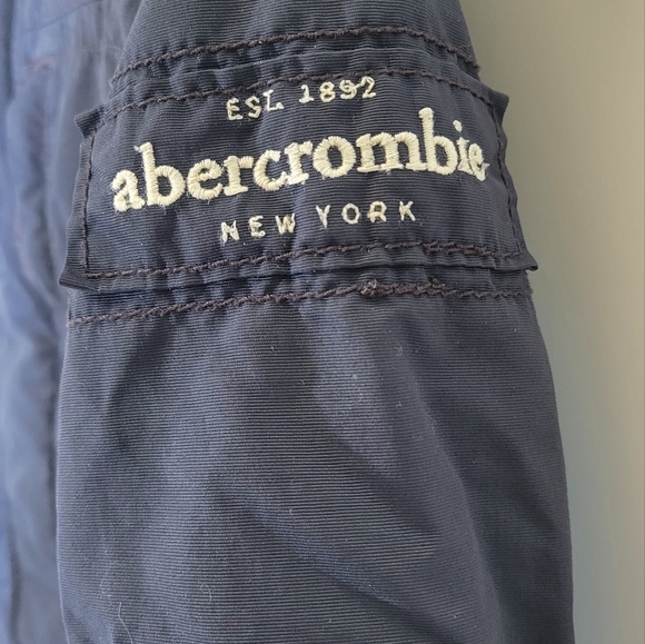 Abercrombie Youth Winter Jacket Size Medium - Picture 2 of 11